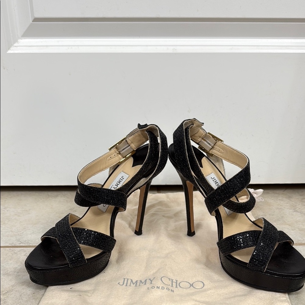Jimmy Choo Black Heels Classic Design - Picture 3 of 6
